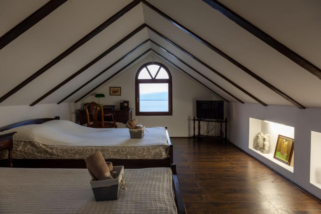 Carobni Breg Villa โกลูบาค ภายนอก รูปภาพ