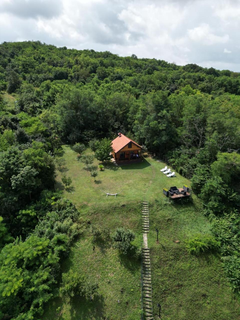 Carobni Breg Villa โกลูบาค ภายนอก รูปภาพ